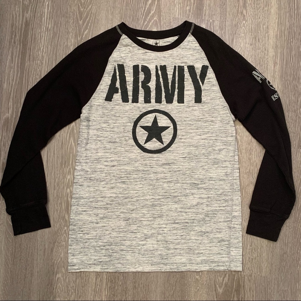Army US Armed Forces Est 1775 Long Sleeve T-Shirt Men’s Size Small (34/36)